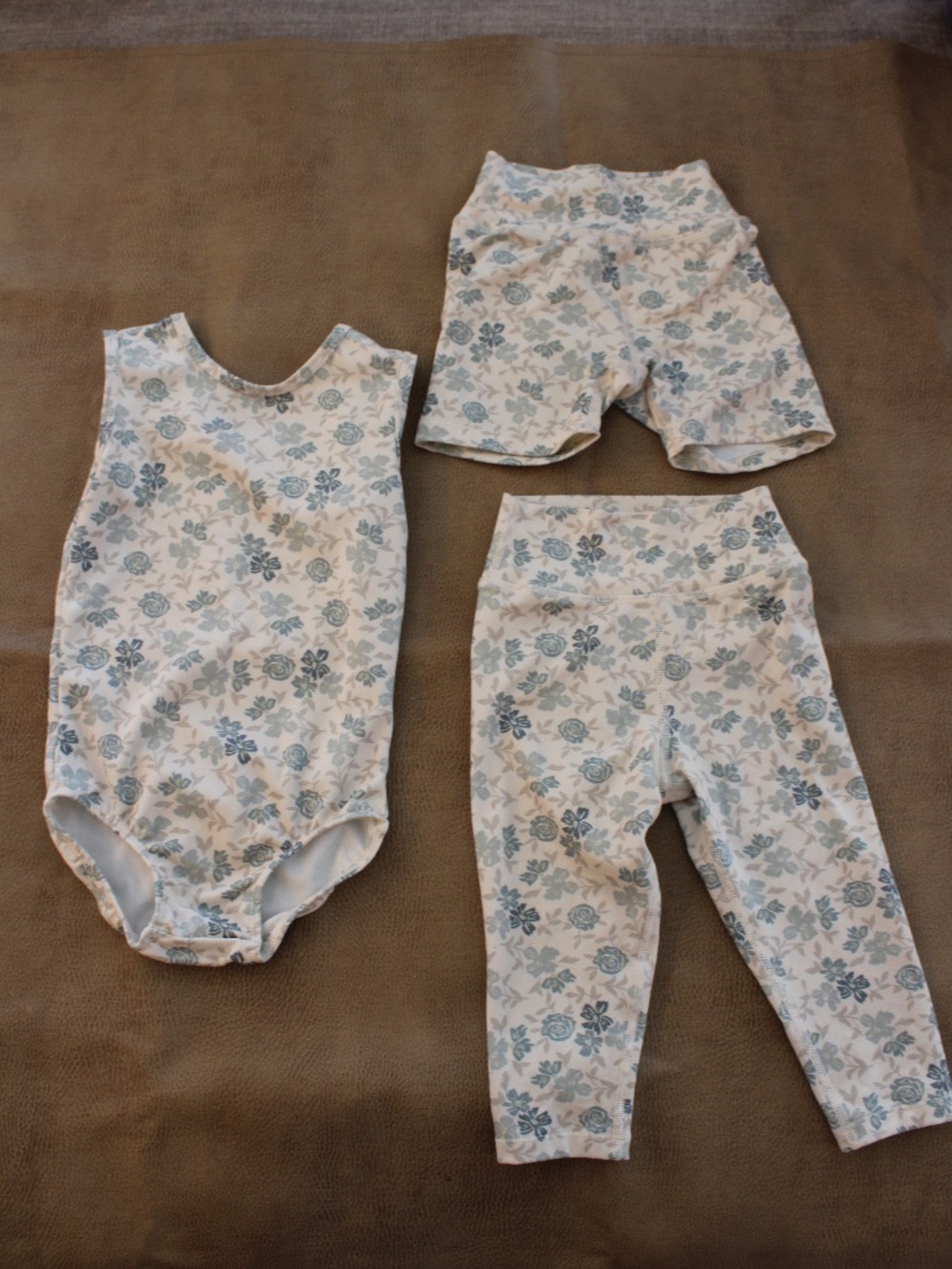 Rylee + Cru Bodysuit, Shorts and Leggings (2-3T)